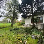 게스트하우스 Clemenceau Confort - Jardin - Salle De Bain Privee - Wifi - Cuisine Partagee - 3*