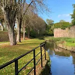 Clemenceau Confort - Jardin - Salle De Bain Privee - Wifi - Cuisine Partagee -